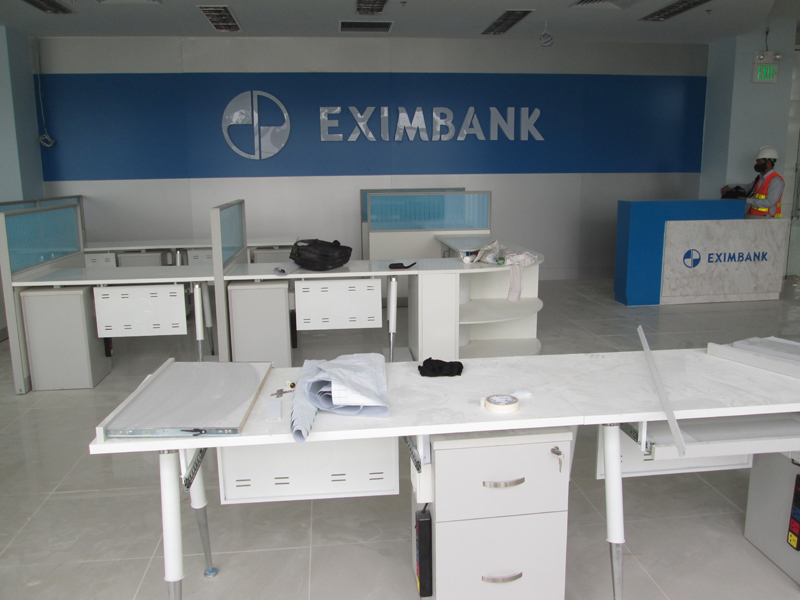 Thi công nội thất văn phòng làm việc Ngân hàng Eximbank Bình Dương